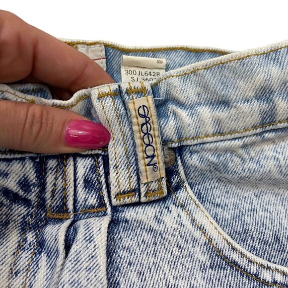 Vintage Sasson Brand Acid Wash High Rise Pleated Shorts 9/10 Perfect Condition - Picture 9 of 16